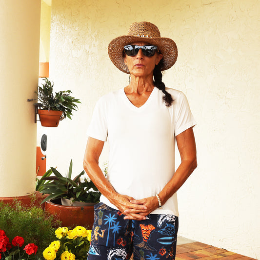 White Eco-Friendly Modal UV Protectant V-Neck T-Shirts - YOGAZ