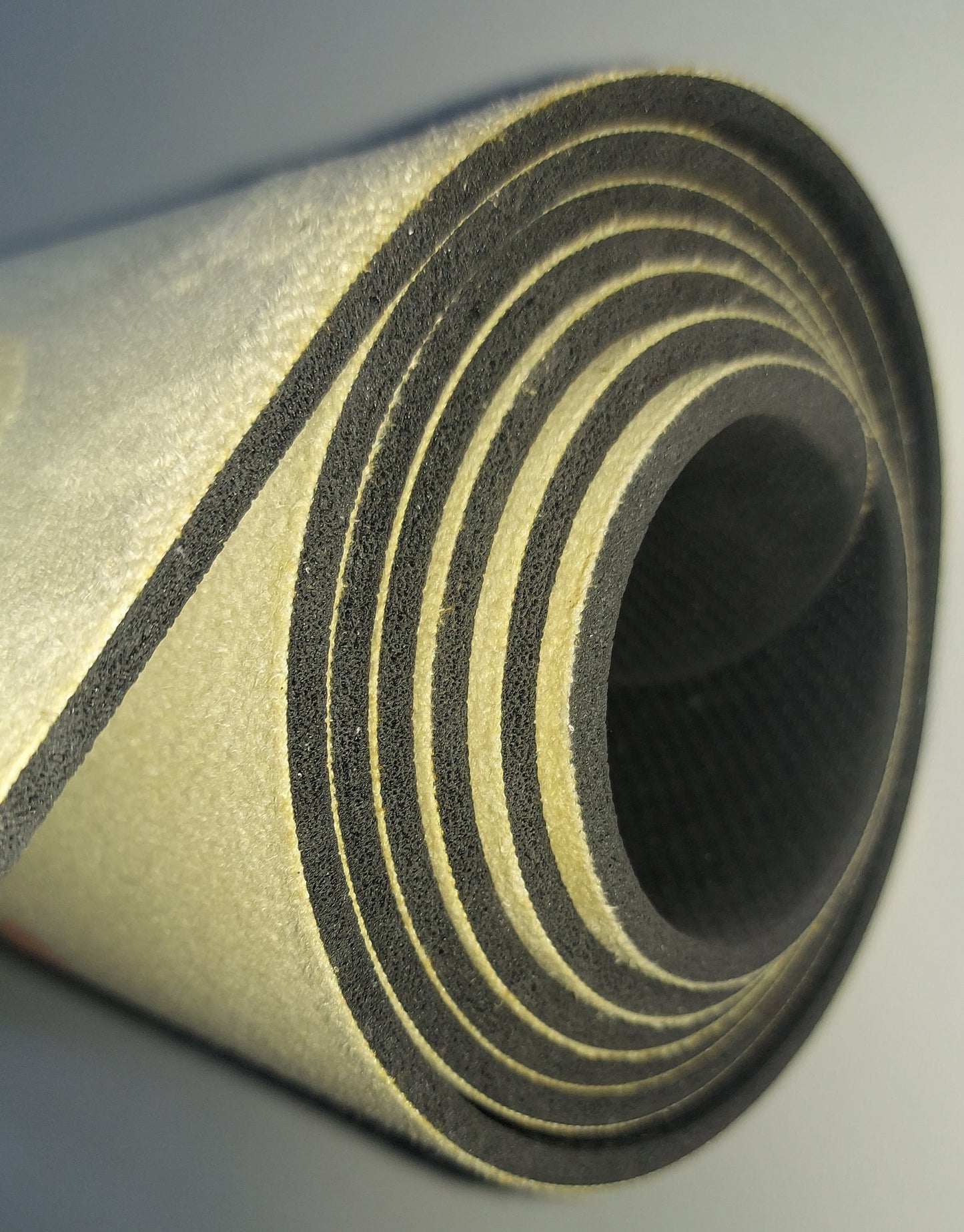 Yoga Mat: 3D Suede Texture, Self-Teaching, Internet Connectivity, Learn Yoga at Home - YOGAZ