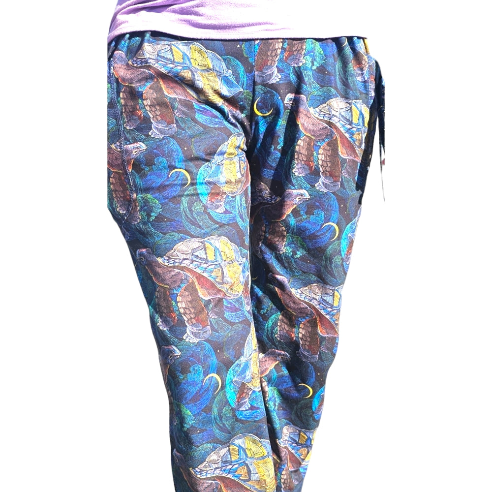 Turtle Print Yogaz with our signature pockets in pocket design - YOGAZ