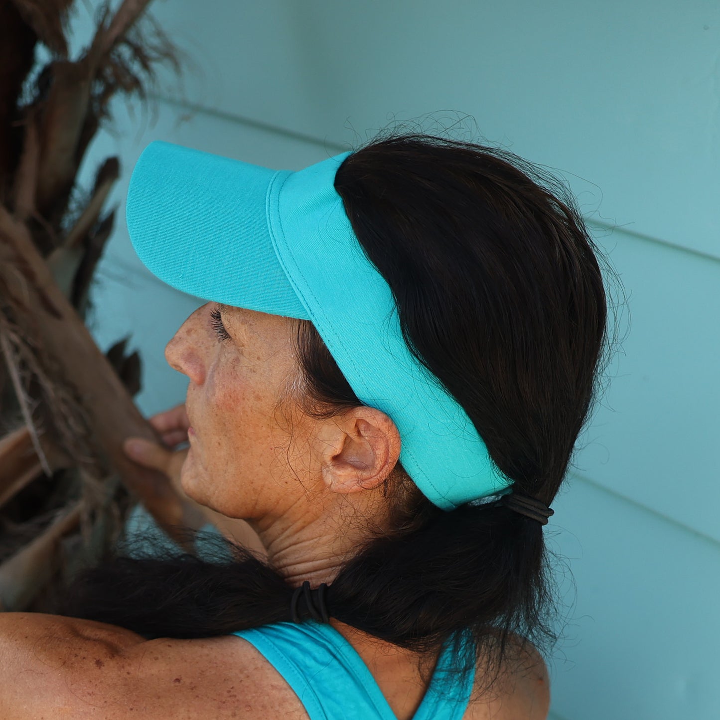 Aqua Colored Bow Top