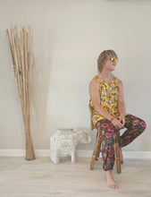 Load image into Gallery viewer, Skull Cup Super Cool Chill Tank Top
